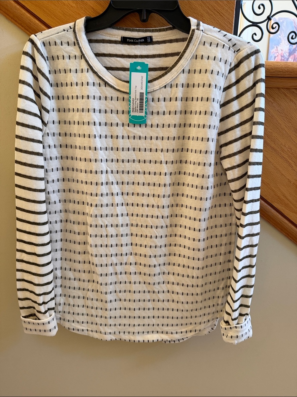 Pink Clover White & Black Patterned Long Sleeve Tee Size XS New With Tag